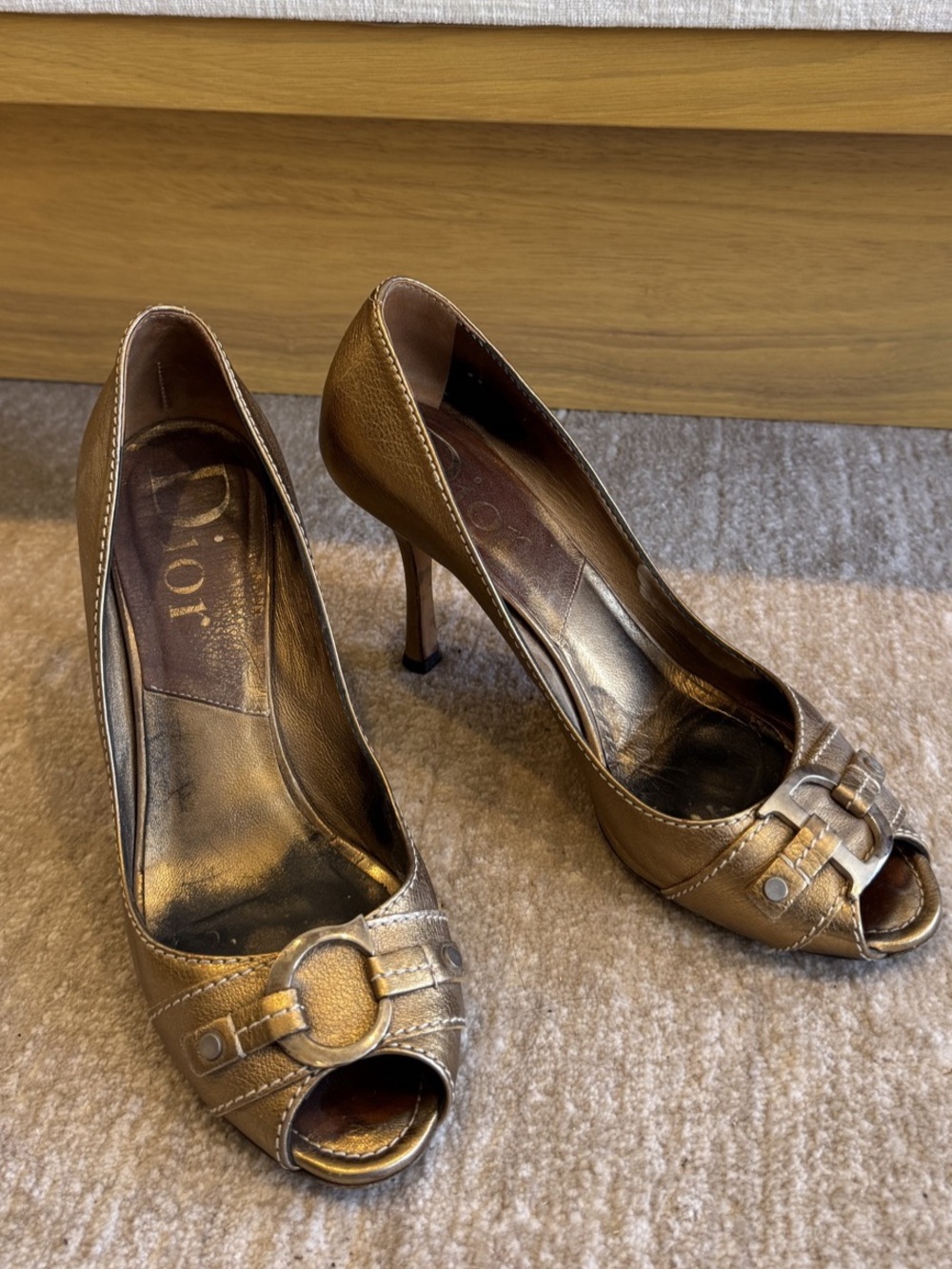 Dior Y2K Gold Peep-Toe Metallic Gold with Silver C D Heels EU 381⁄2